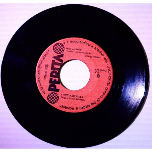 Csongrédi Kata - Millió rózsaszál